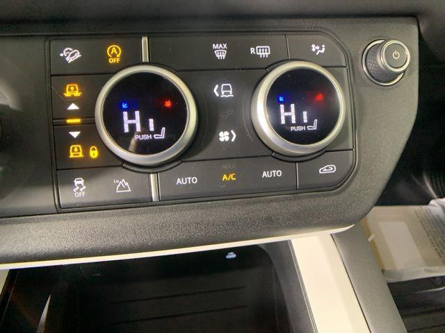 new 2025 Land Rover Defender car