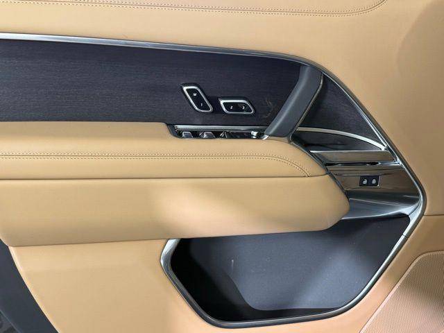 new 2025 Land Rover Range Rover car, priced at $126,575
