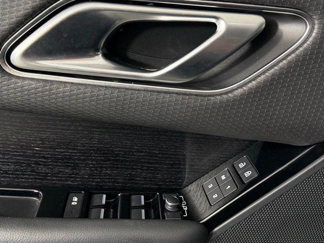used 2021 Land Rover Range Rover Velar car, priced at $38,900