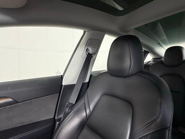 used 2021 Tesla Model 3 car, priced at $21,900