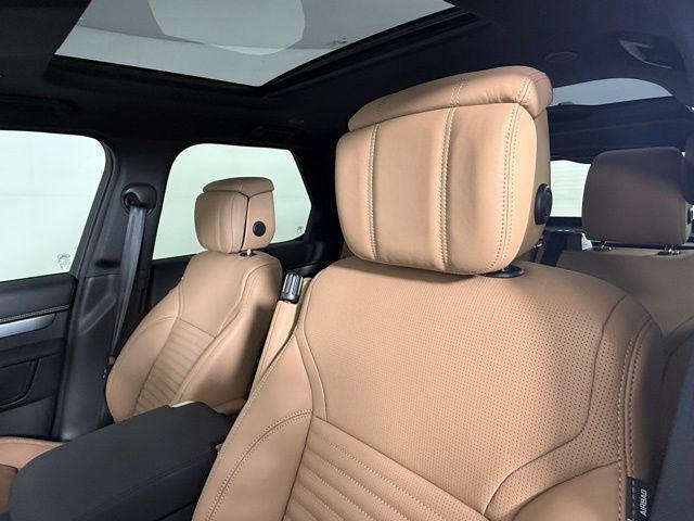 new 2025 Land Rover Discovery car, priced at $79,725