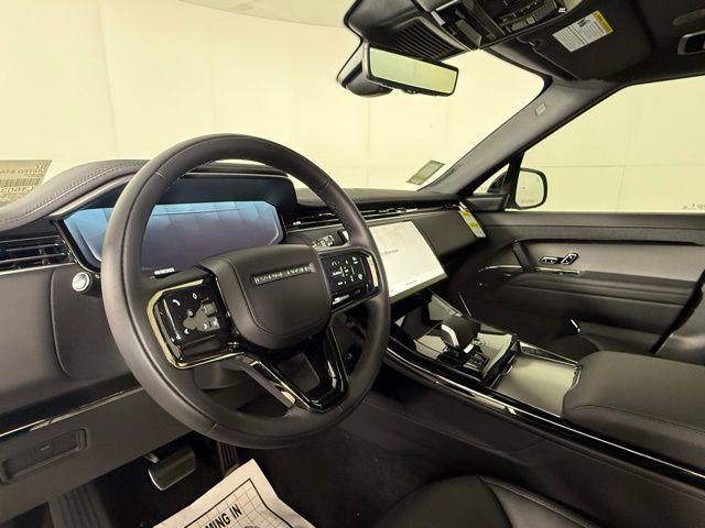 new 2025 Land Rover Range Rover Sport car