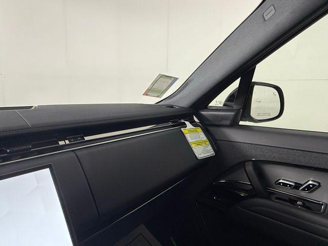 new 2025 Land Rover Range Rover Sport car