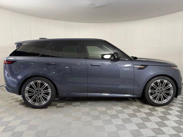 new 2025 Land Rover Range Rover Sport car