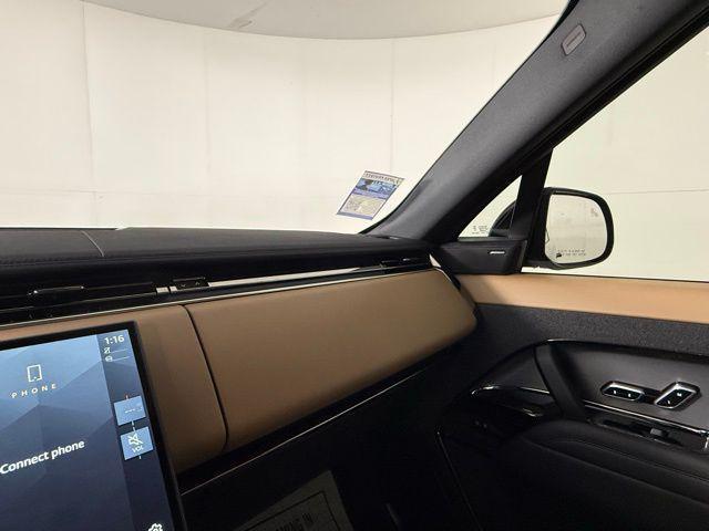 new 2025 Land Rover Range Rover Sport car