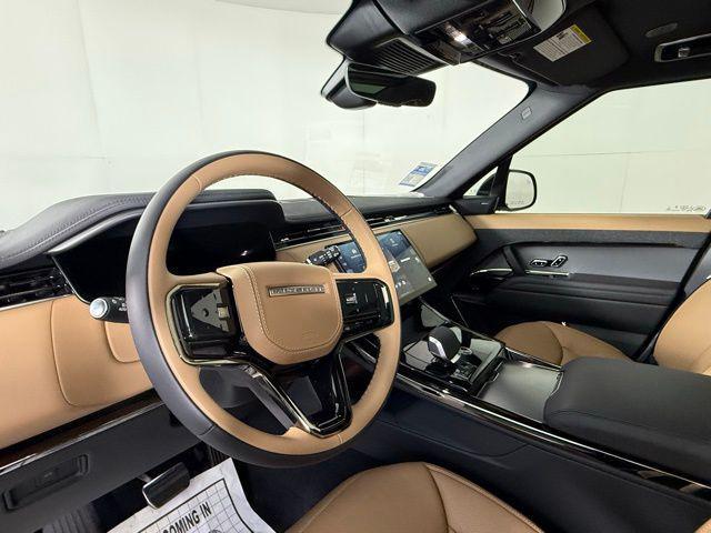 new 2025 Land Rover Range Rover Sport car