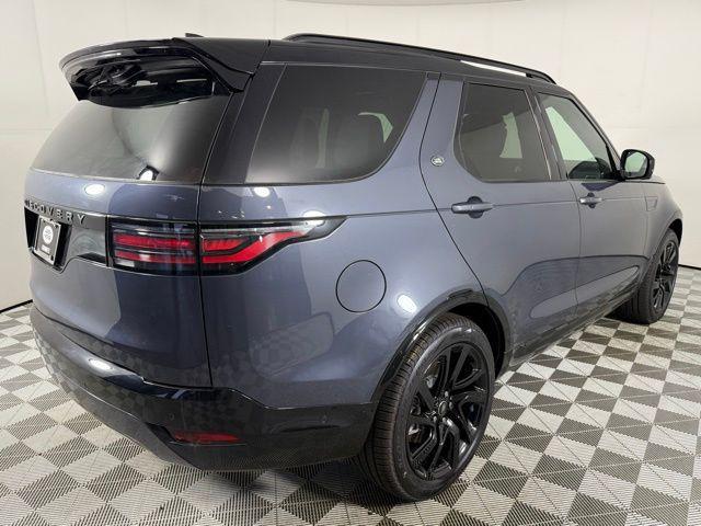 new 2025 Land Rover Discovery car, priced at $69,775
