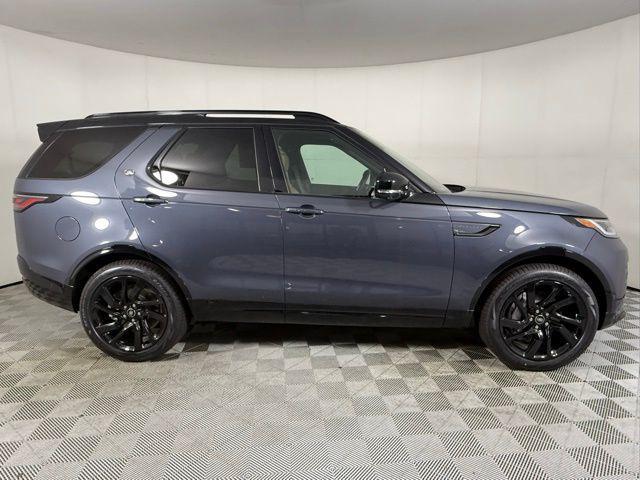 new 2025 Land Rover Discovery car, priced at $69,775