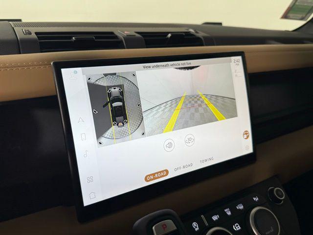 new 2025 Land Rover Defender car