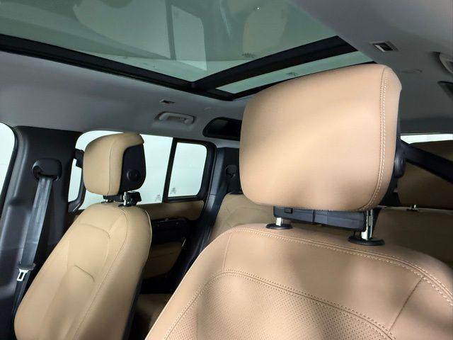 new 2025 Land Rover Defender car