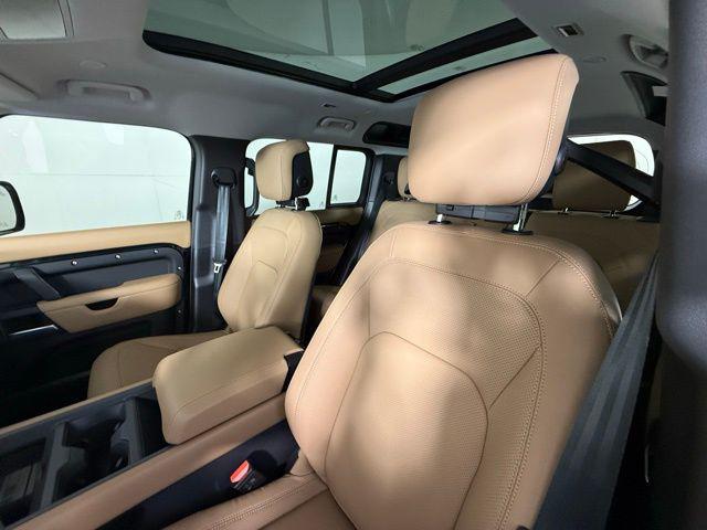 new 2025 Land Rover Defender car