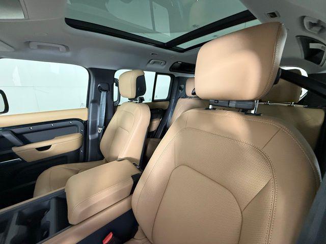 new 2025 Land Rover Defender car