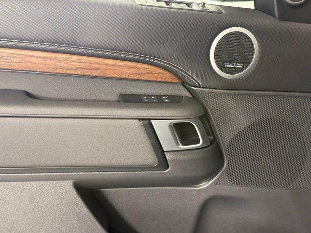 used 2024 Land Rover Discovery car, priced at $62,900