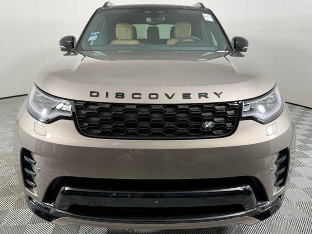new 2025 Land Rover Discovery car, priced at $74,775