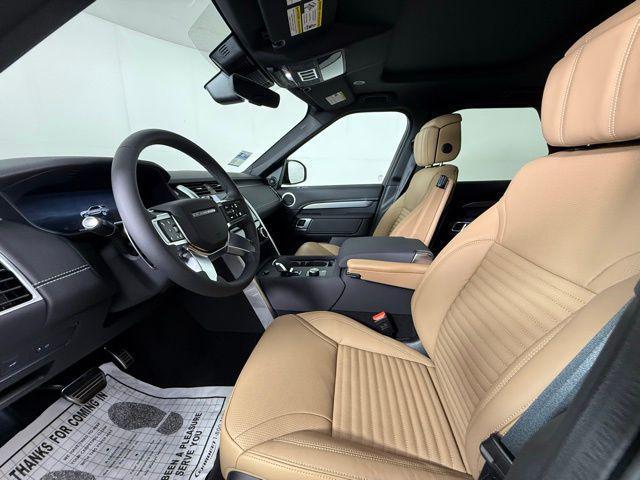new 2025 Land Rover Discovery car, priced at $74,775