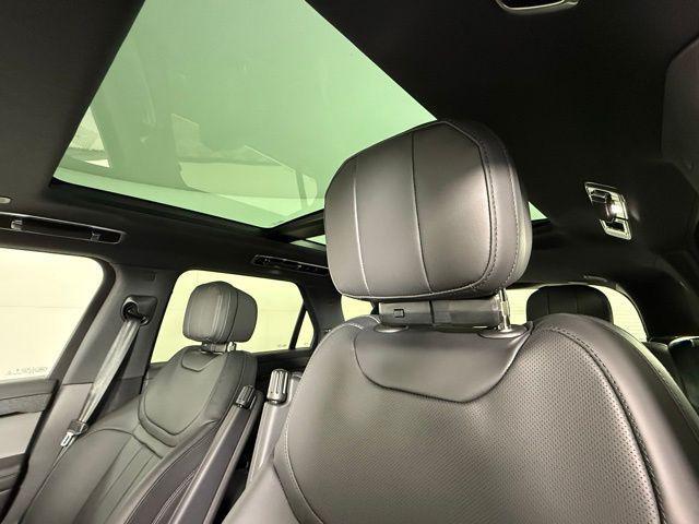 new 2025 Land Rover Range Rover Sport car, priced at $109,315