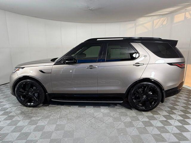 new 2026 Land Rover Discovery car