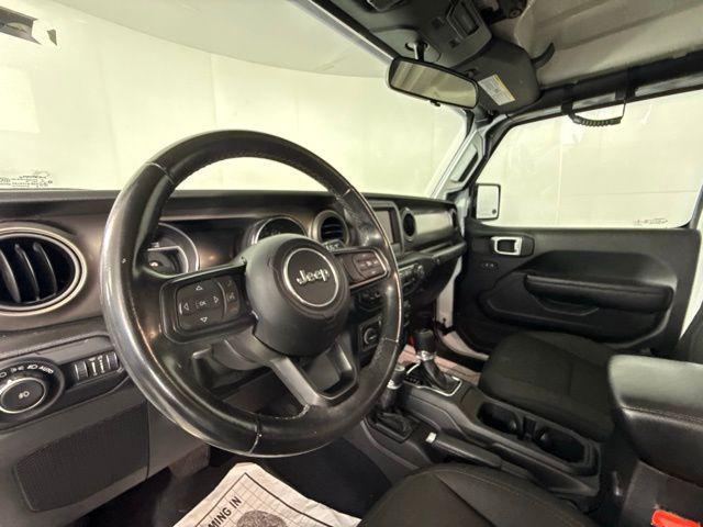 used 2020 Jeep Wrangler Unlimited car, priced at $31,900