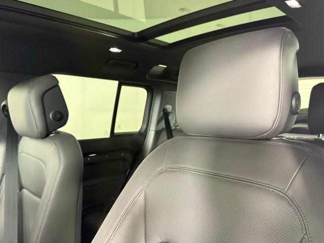 new 2025 Land Rover Defender car