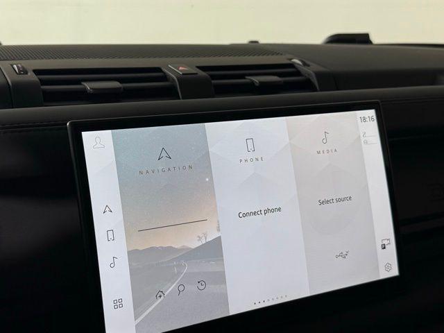 new 2025 Land Rover Defender car