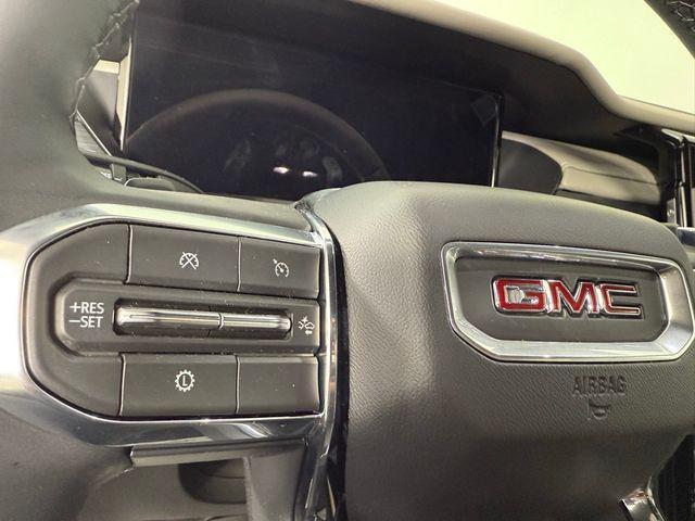 used 2025 GMC Acadia car, priced at $38,900