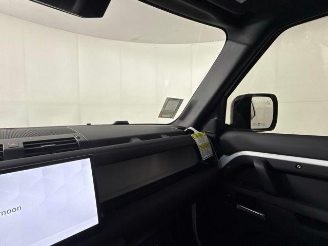 new 2025 Land Rover Defender car