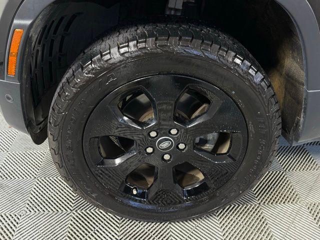 used 2022 Land Rover Defender car, priced at $38,700