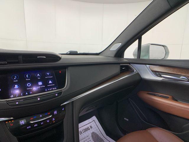 used 2020 Cadillac XT5 car, priced at $27,900