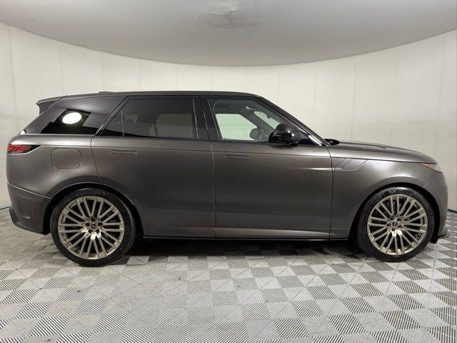new 2025 Land Rover Range Rover Sport car