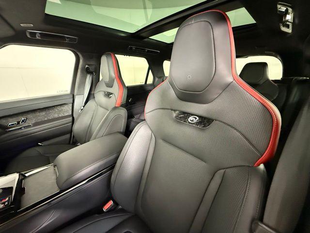 new 2025 Land Rover Range Rover Sport car