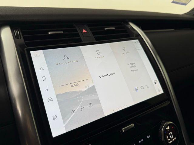 new 2025 Land Rover Discovery car, priced at $70,043