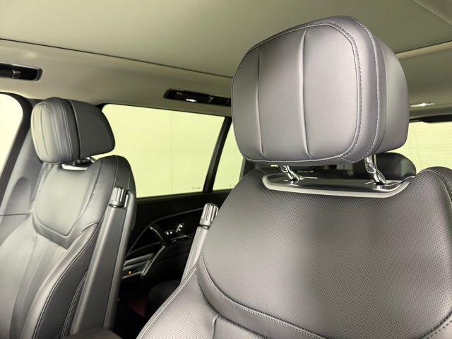 new 2025 Land Rover Range Rover car, priced at $157,060