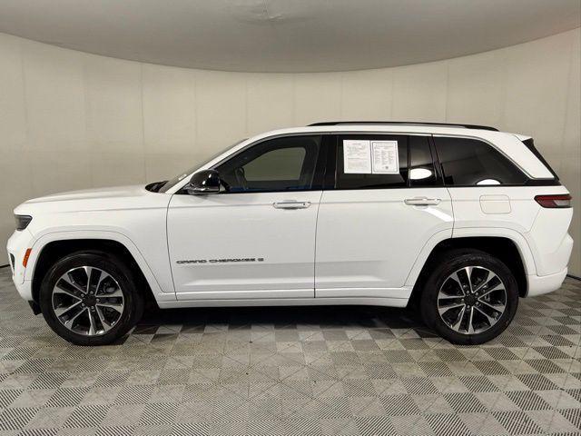 used 2022 Jeep Grand Cherokee car, priced at $37,900