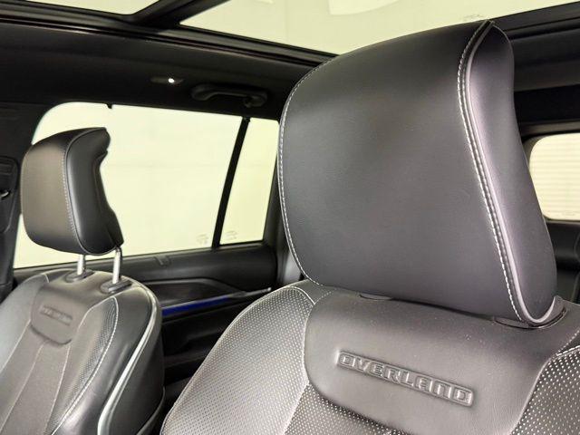 used 2022 Jeep Grand Cherokee car, priced at $37,900