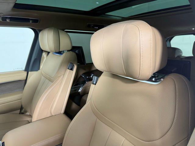 new 2025 Land Rover Range Rover car