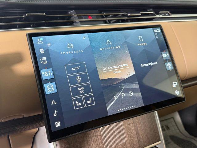 new 2025 Land Rover Range Rover car