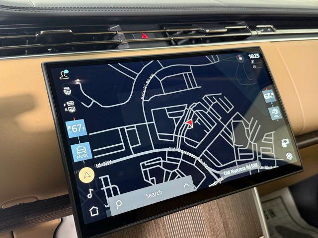 new 2025 Land Rover Range Rover car