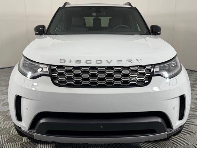 new 2025 Land Rover Discovery car, priced at $66,575