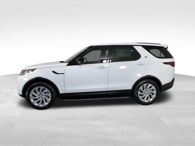 new 2024 Land Rover Discovery car, priced at $66,208