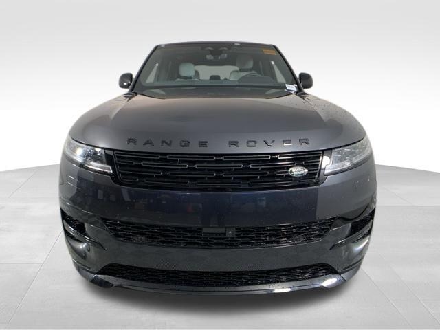 new 2025 Land Rover Range Rover Sport car, priced at $105,605