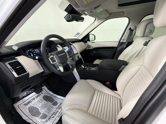 new 2025 Land Rover Discovery car, priced at $68,793