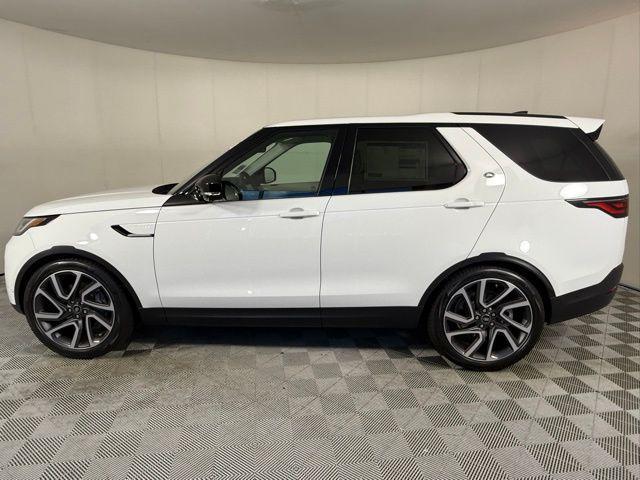 new 2025 Land Rover Discovery car, priced at $68,793