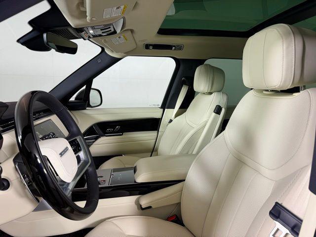 new 2025 Land Rover Range Rover car