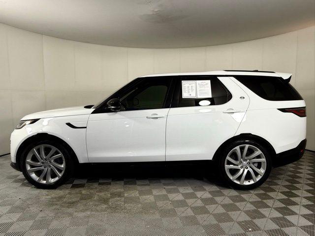 used 2022 Land Rover Discovery car, priced at $36,900