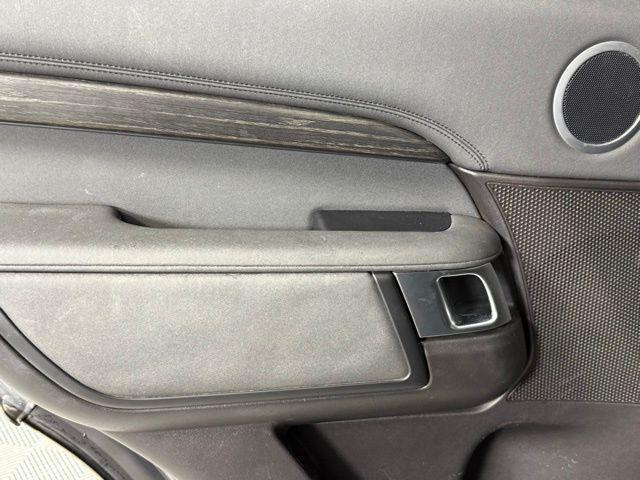 used 2018 Land Rover Discovery car, priced at $21,000