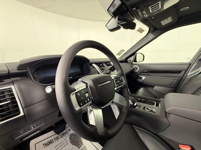 new 2025 Land Rover Discovery car, priced at $69,968