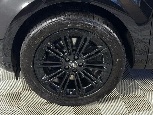 new 2026 Land Rover Range Rover Evoque car