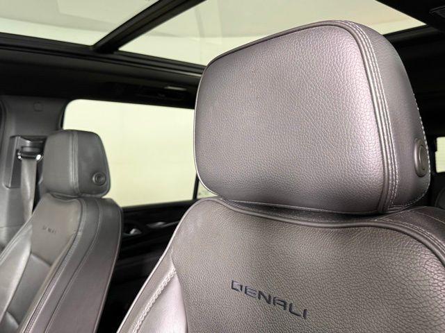 used 2022 GMC Yukon XL car, priced at $54,500