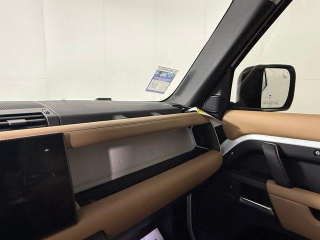 new 2025 Land Rover Defender car