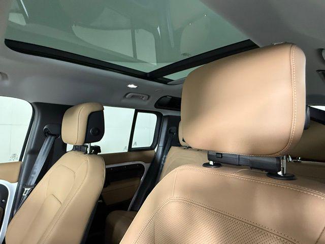 new 2025 Land Rover Defender car
